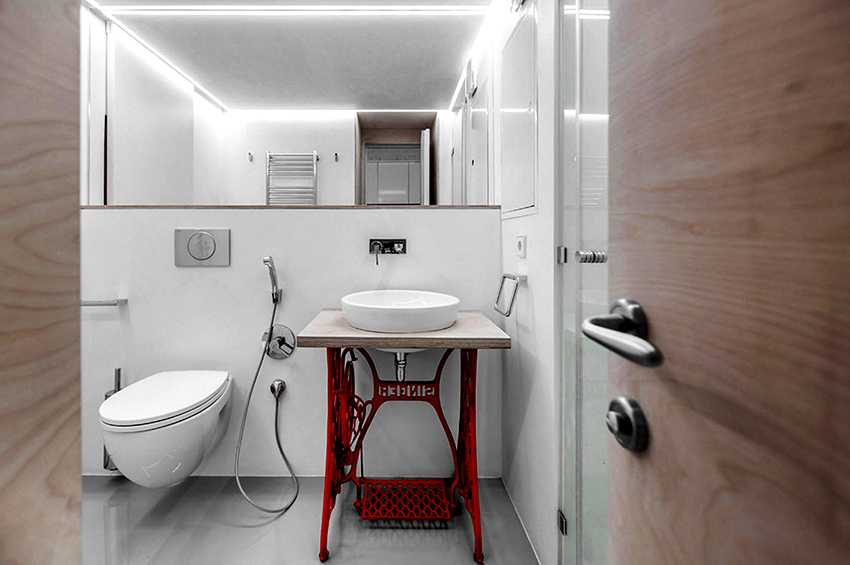 Tuvaletin onarımı sırasında standartlara göre yönlendirilmelisiniz Tuvaletin onarımı sırasında standartlara göre yönlendirilmelisiniz