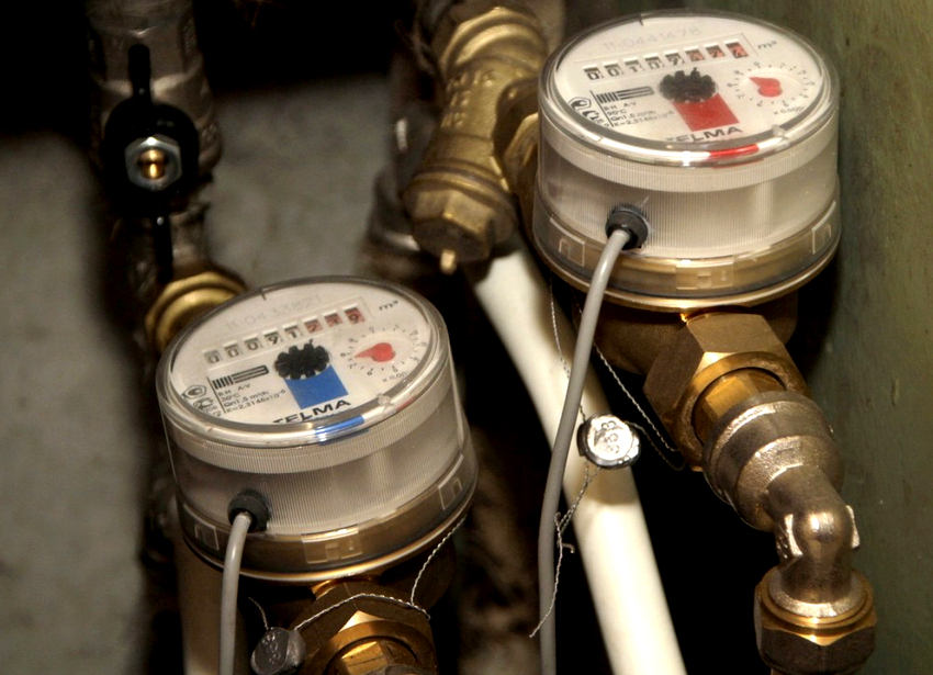 Varmtvannsmåler er dyrere enn kaldtvannsmåler Varmtvannsmåler er dyrere enn kaldtvannsmåler