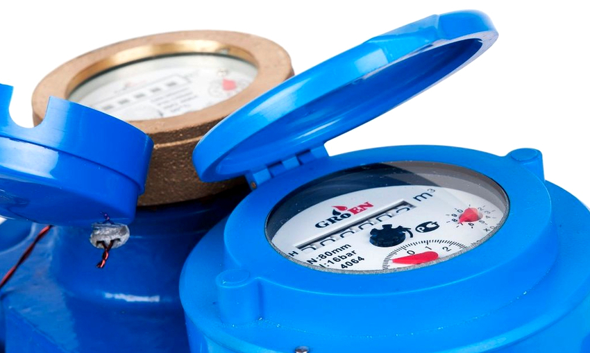 Tørrmålere kommer ikke i direkte kontakt med vann i rørledningen, derfor har de lengre levetid Tørrmålere kommer ikke i direkte kontakt med vann i rørledningen, derfor har de lengre levetid