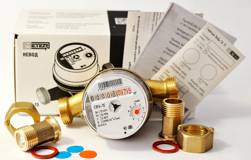 Hver enhet, uavhengig av produsent, må ha et teknisk pass. Hver enhet, uavhengig av produsent, må ha et teknisk pass.