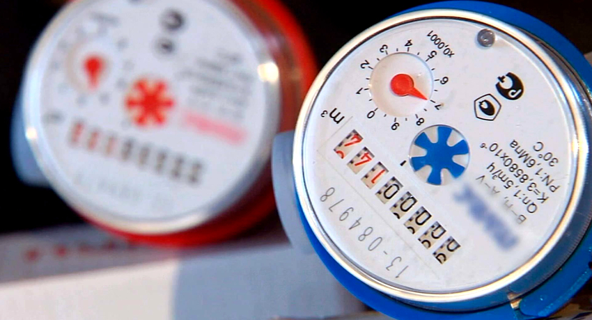 Alle målere er delt inn i to grupper - for kaldt og varmt vann Alle målere er delt inn i to grupper - for kaldt og varmt vann