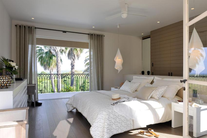 ניתן לחבר לולאות בקלות גם לווילונות האפלה וגם לטול דק ניתן לחבר לולאות בקלות גם לווילונות האפלה וגם לטול דק