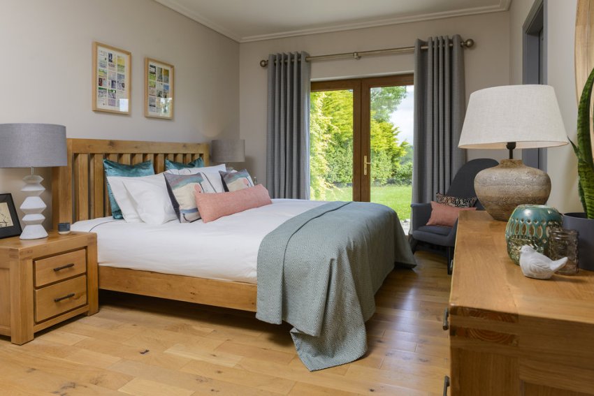 השילוב של מוט וילון שנבחר כראוי ווילונות מסוגננים על הלולאות יהפוך את הפנים לא רק לאופנתי, אלא גם למקור וייחודי. השילוב של מוט וילון שנבחר כראוי ווילונות מסוגננים על הלולאות יהפוך את הפנים לא רק לאופנתי, אלא גם למקור וייחודי.