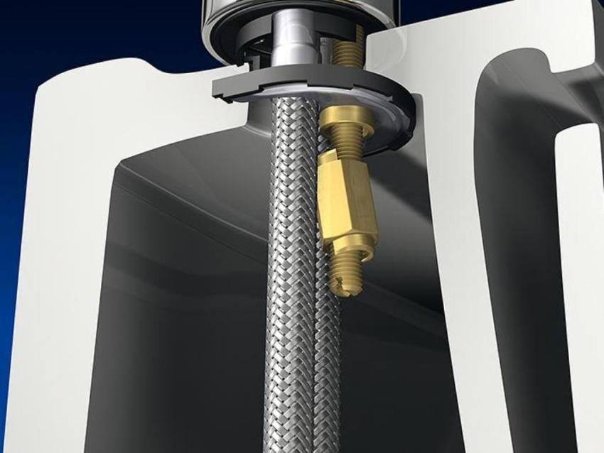 Kung ang hose ay nakaunat, ang buhay nito ay makabuluhang nabawasan Kung ang hose ay nakaunat, ang buhay nito ay makabuluhang nabawasan