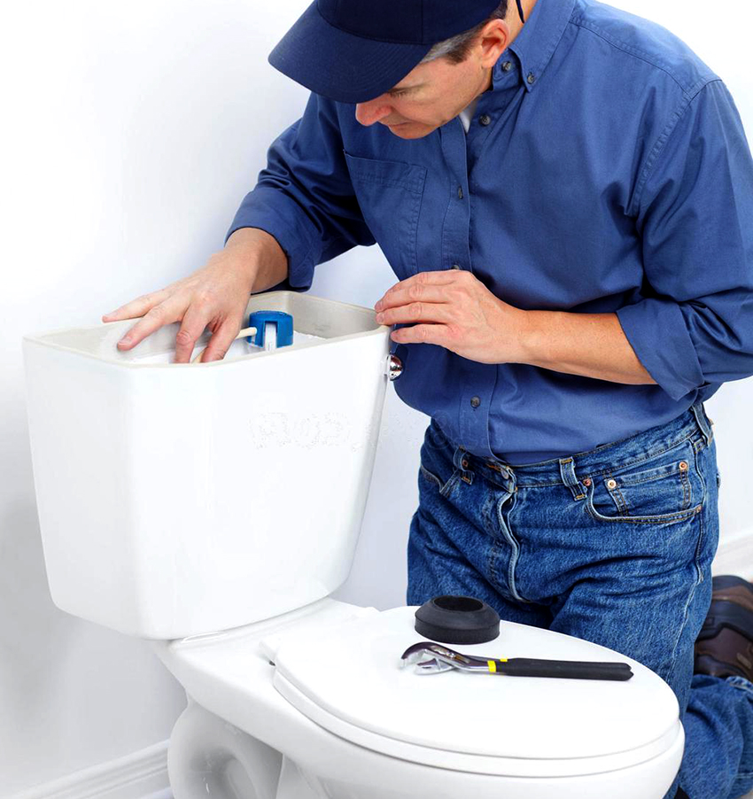 Клапанът за пълнене се вкарва в страничната стена на резервоара или в дъното Клапанът за пълнене се вкарва в страничната стена на резервоара или в дъното