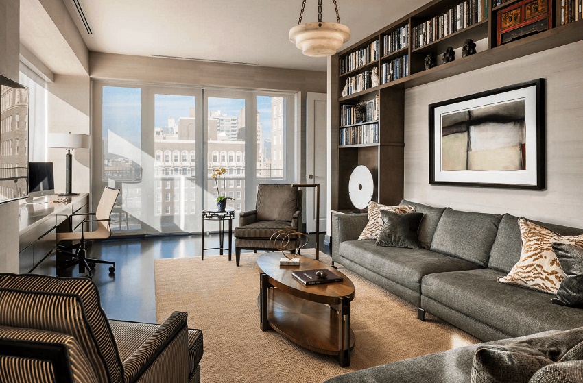 Ang isang napiling pader sa silid-tulugan ay magiging isang hindi maaaring palitan na piraso ng kasangkapan at isang mahusay na karagdagan sa estilo ng silid Ang isang napiling pader sa silid-tulugan ay magiging isang hindi maaaring palitan na piraso ng kasangkapan at isang mahusay na karagdagan sa estilo ng silid