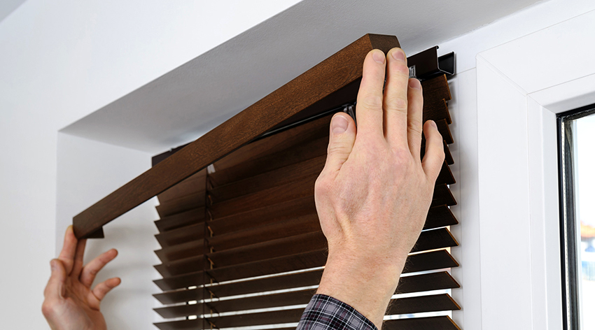 In some cases, it is better to entrust the repair of blinds to a specialist. In some cases, it is better to entrust the repair of blinds to a specialist.