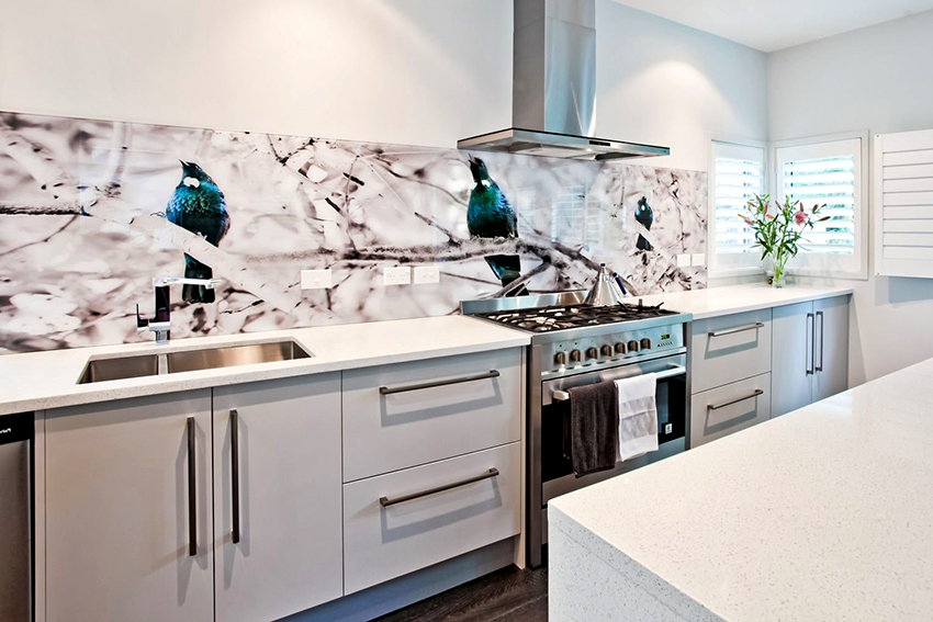 Monipuolisen suunnittelun ansiosta MDF-paneelit on helppo valita tarpeidesi ja mieltymystesi mukaan. Monipuolisen suunnittelun ansiosta MDF-paneelit on helppo valita tarpeidesi ja mieltymystesi mukaan.