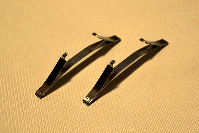 Τα πώματα, που ονομάζονται επίσης τοποθετητές, λειτουργούν ως στάση για τα φυλλάδια Τα πώματα, που ονομάζονται επίσης τοποθετητές, λειτουργούν ως στάση για τα φυλλάδια