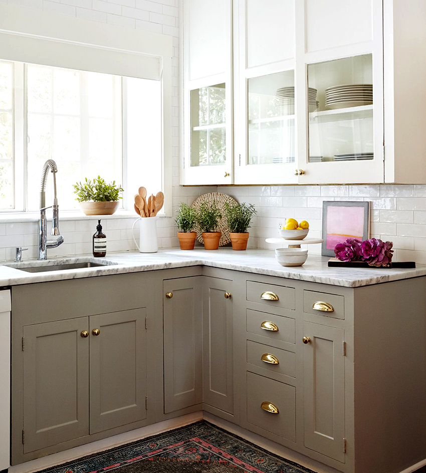 Tủ góc có thể được lắp đặt hợp lý trong nhà bếp hình chữ L và chữ U Tủ góc có thể được lắp đặt hợp lý trong nhà bếp hình chữ L và chữ U