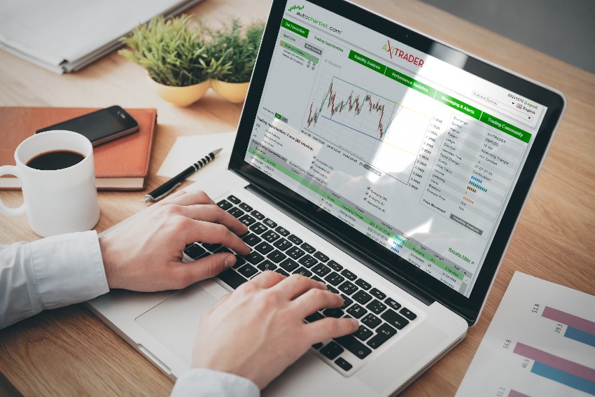 Когато се свържете за първи път с електронната услуга, трябва да подадете основните показания на водомерите Когато се свържете за първи път с електронната услуга, трябва да подадете основните показания на водомерите