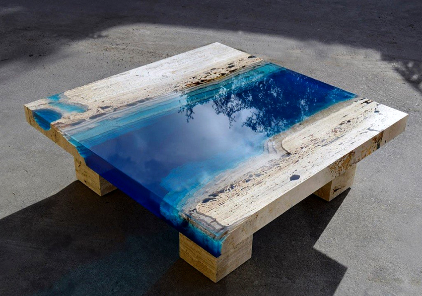 Σήμερα, τα έπιπλα από εποξική ρητίνη και ξύλο είναι πολύ δημοφιλή Σήμερα, τα έπιπλα από εποξική ρητίνη και ξύλο είναι πολύ δημοφιλή