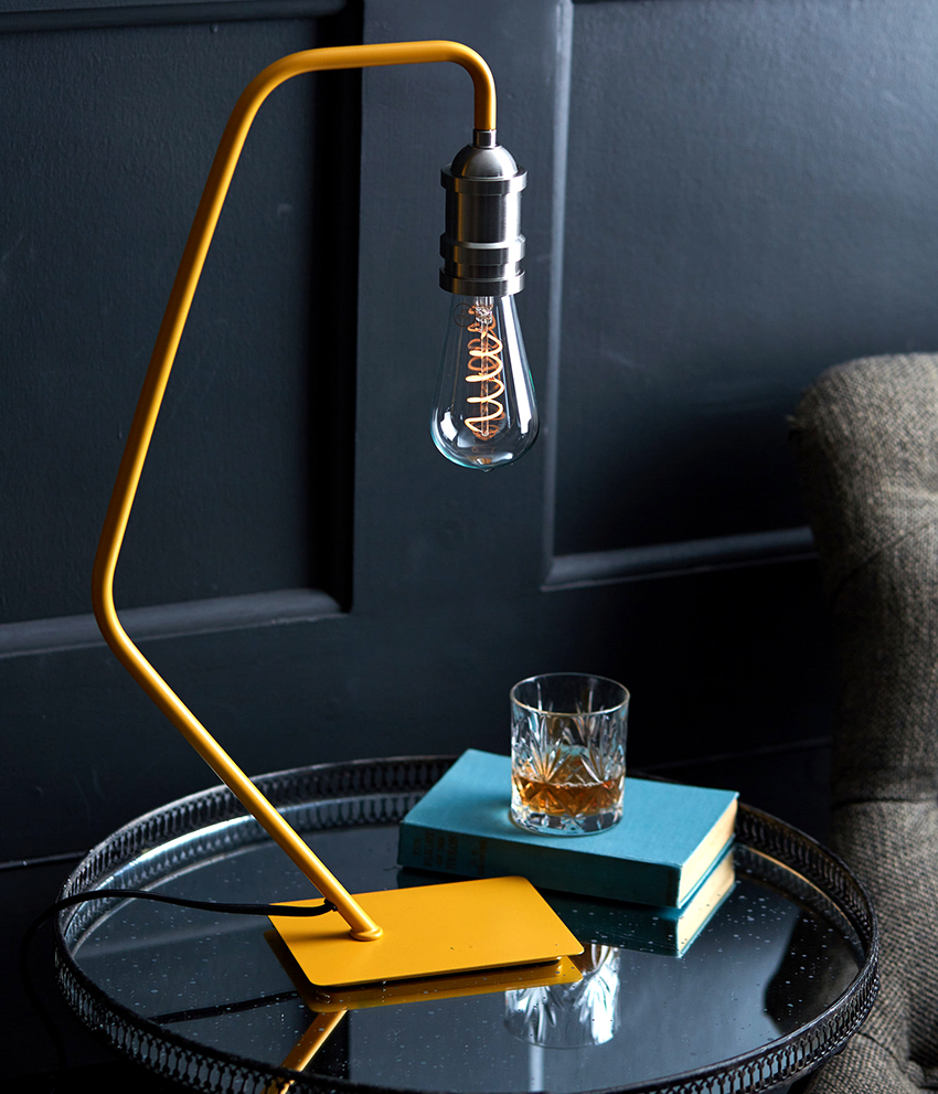 Ang mga pangmatagalang halogen lamp na may malawak na hanay ng mga ilaw na kulay Ang mga pangmatagalang halogen lamp na may malawak na hanay ng mga ilaw na kulay