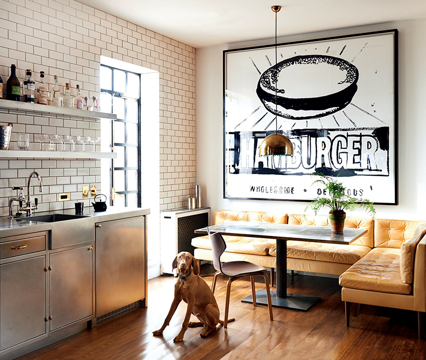 จำเป็นต้องเลือกโซฟาขนาดกะทัดรัดสำหรับห้องครัว