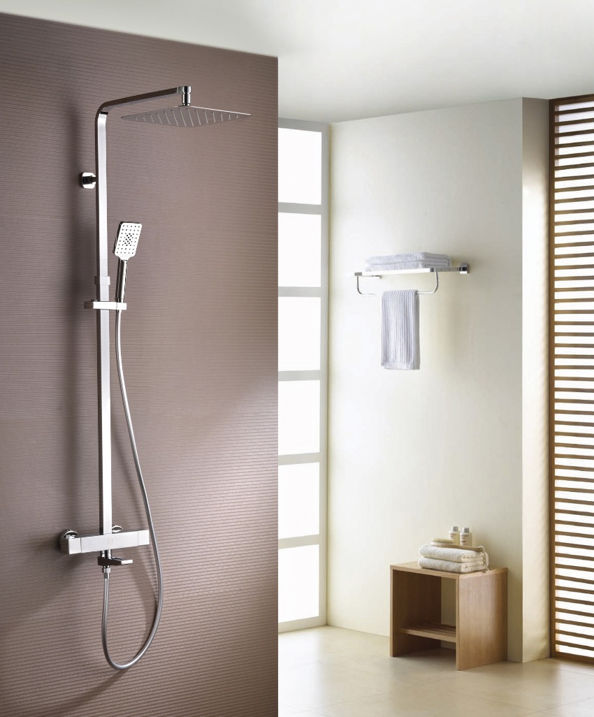 Смесителят може да се продава в комплект с инсталацията или да се закупи отделно Смесителят може да се продава в комплект с инсталацията или да се закупи отделно