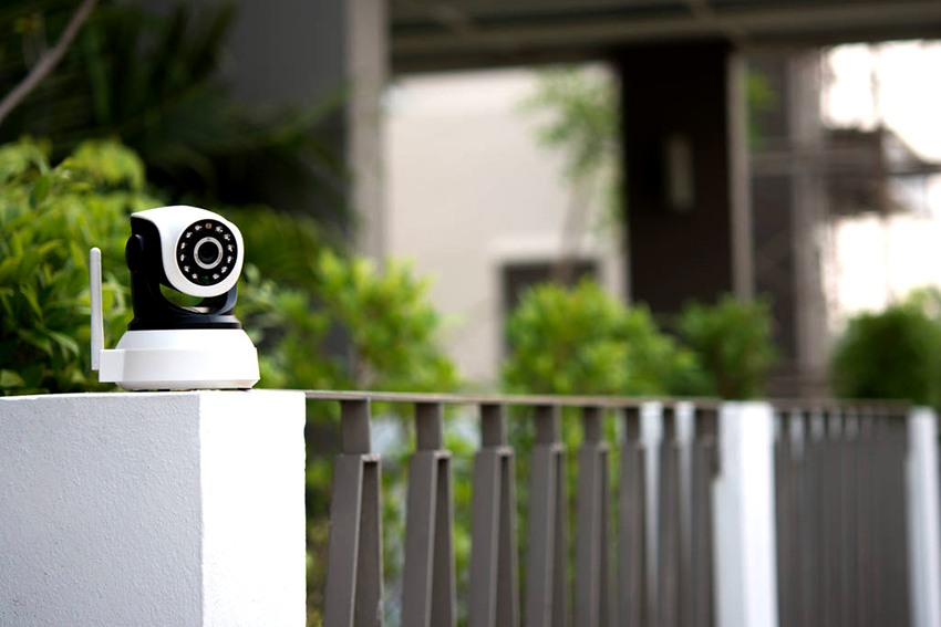 Kameraer kan være stationære eller drejelige Kameraer kan være stationære eller drejelige