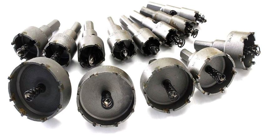 ดอกคาร์ไบด์ใช้ทั้งในชีวิตประจำวันและงานก่อสร้างขนาดใหญ่