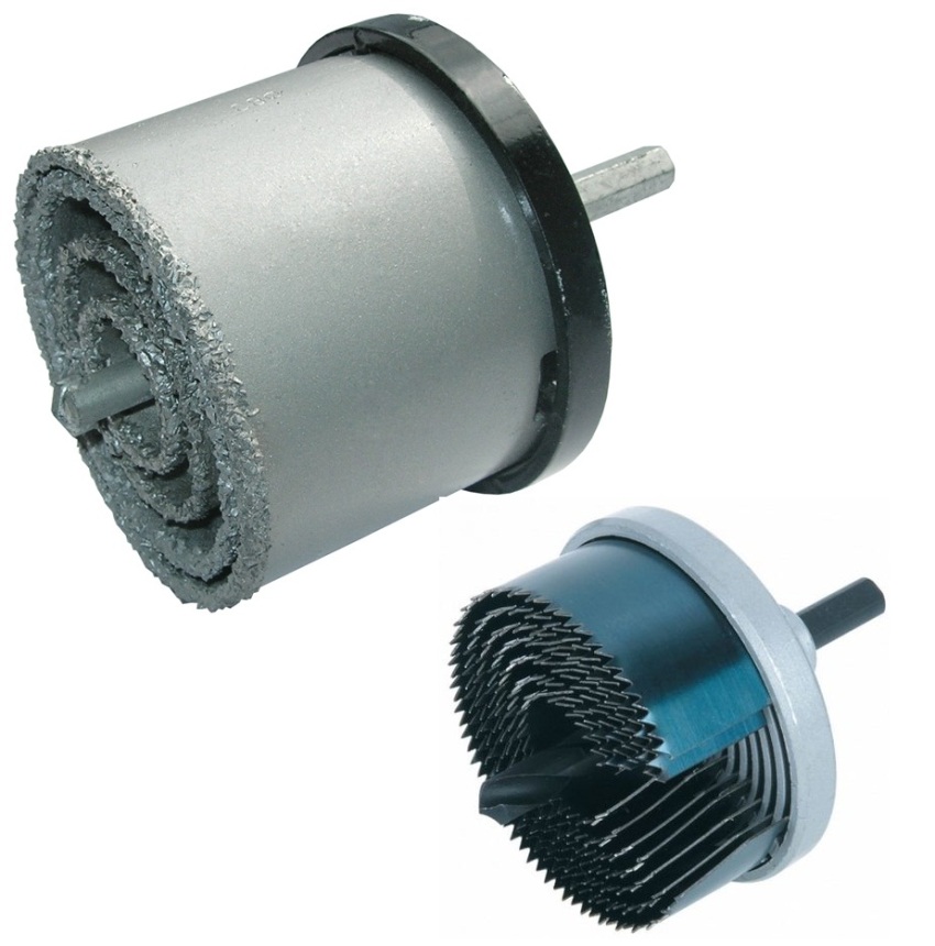 ดอกสว่านแกนที่ใช้ในการขึ้นรูปผลิตภัณฑ์โลหะเรียกอีกอย่างหนึ่งว่าเครื่องเจาะรู