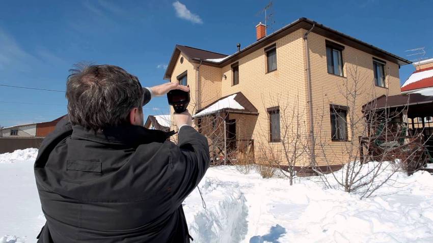 Takket være den termiske billedbehandling kan der opnås beregninger for at eliminere defekter ved at bringe bygningen op til varmeisoleringsstandarder Takket være den termiske billedbehandling kan der opnås beregninger for at eliminere defekter ved at bringe bygningen op til varmeisoleringsstandarder