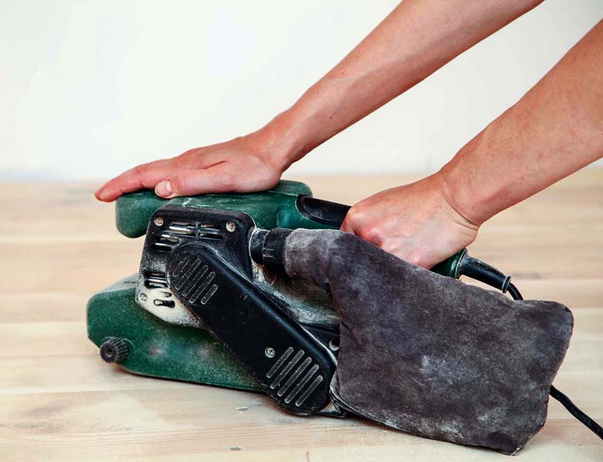 La polidora de tambor és la més adequada per a la polit de sòls de parquet La polidora de tambor és la més adequada per a la polit de sòls de parquet