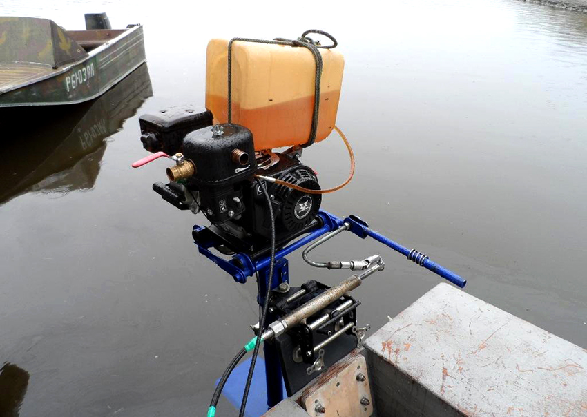 Selbst ein Anfänger kann aus einer Kettensäge einen selbstgebauten Bootsmotor herstellen Selbst ein Anfänger kann aus einer Kettensäge einen selbstgebauten Bootsmotor herstellen