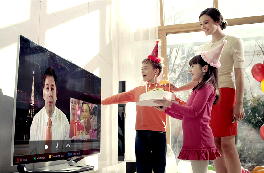 Samsung UE32M5503AU mempunyai reka bentuk yang bergaya dan suara yang hebat Samsung UE32M5503AU mempunyai reka bentuk yang bergaya dan suara yang hebat