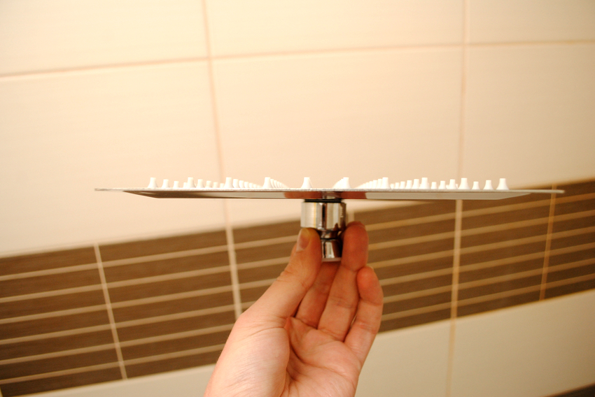 Ktokoľvek, kto v byte vykonal čo i len malú domácu opravu, si bude môcť nainštalovať dažďovú sprchu Ktokoľvek, kto v byte vykonal čo i len malú domácu opravu, si bude môcť nainštalovať dažďovú sprchu