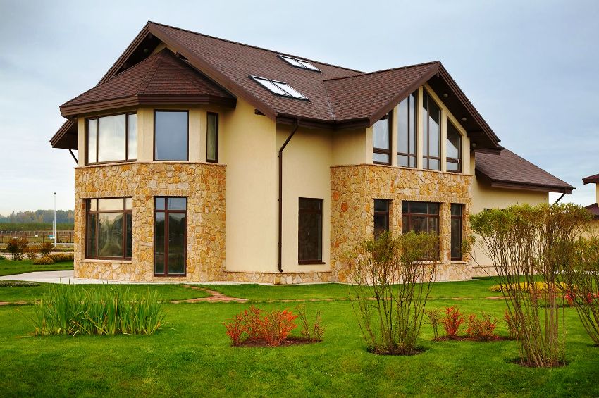 Фасаден тип мазилка се разделя на следните видове: силикатна, силиконова, акрилна и минерална Фасаден тип мазилка се разделя на следните видове: силикатна, силиконова, акрилна и минерална