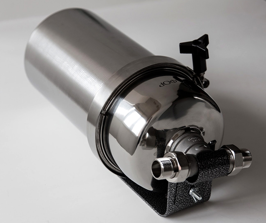 Zaleca się również zainstalowanie filtra, jeśli w wodzie jest za dużo chloru. Zaleca się również zainstalowanie filtra, jeśli w wodzie jest za dużo chloru.