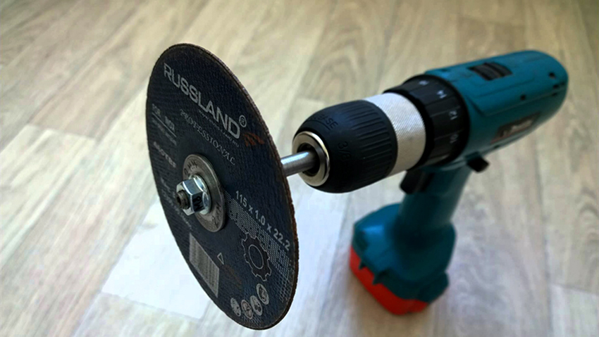 Els broquets per polir i moldre difereixen pel propòsit, la forma i el material de fabricació Els broquets per polir i moldre difereixen pel propòsit, la forma i el material de fabricació