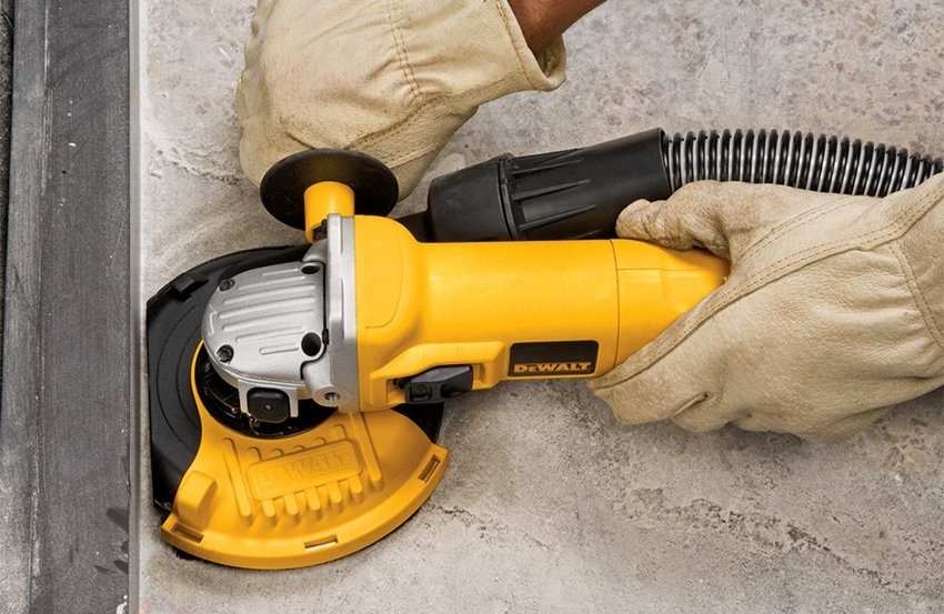 Gjør-det-selv gulvslipeprisen bestemmes utelukkende av kostnaden for utstyret Gjør-det-selv gulvslipeprisen bestemmes utelukkende av kostnaden for utstyret