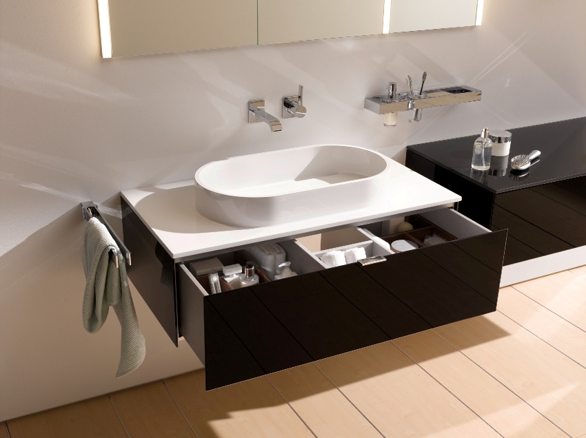 Det er ikke vanskelig å gjenopprette eller erstatte overflaten på en gipsplate Det er ikke vanskelig å gjenopprette eller erstatte overflaten på en gipsplate