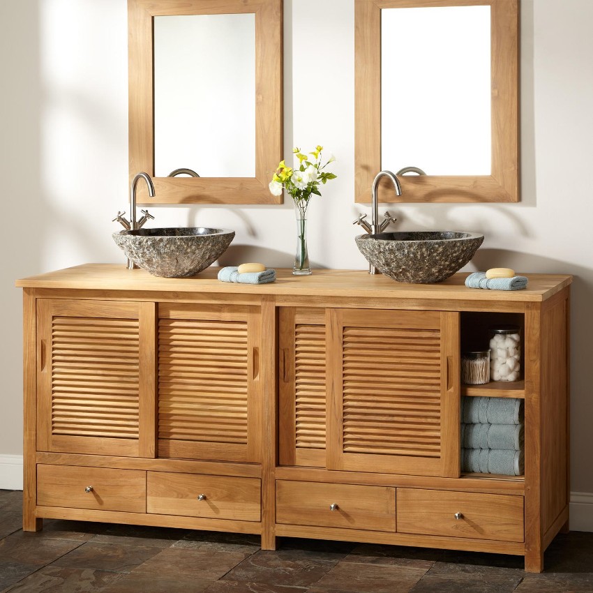 Nattbordet skal være funksjonelt, originalt og harmonisk passe inn i baderomsinteriøret Nattbordet skal være funksjonelt, originalt og harmonisk passe inn i baderomsinteriøret