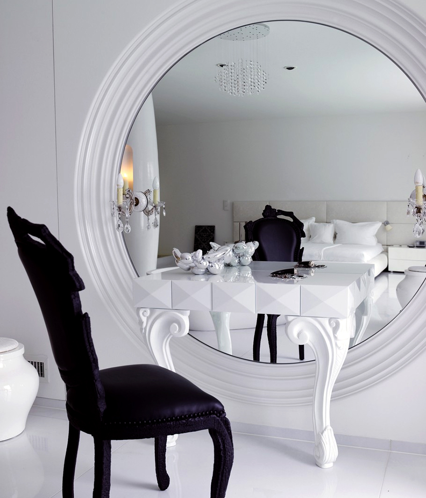 Toaletni stolić mora se uklopiti u unutrašnjost prostorije u kojoj se nalazi Toaletni stolić mora se uklopiti u unutrašnjost prostorije u kojoj se nalazi