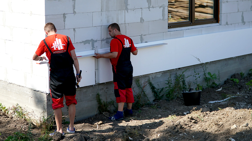 Izolacija fasada kuća može biti ventilirana i neventilirana. Izolacija fasada kuća može biti ventilirana i neventilirana.