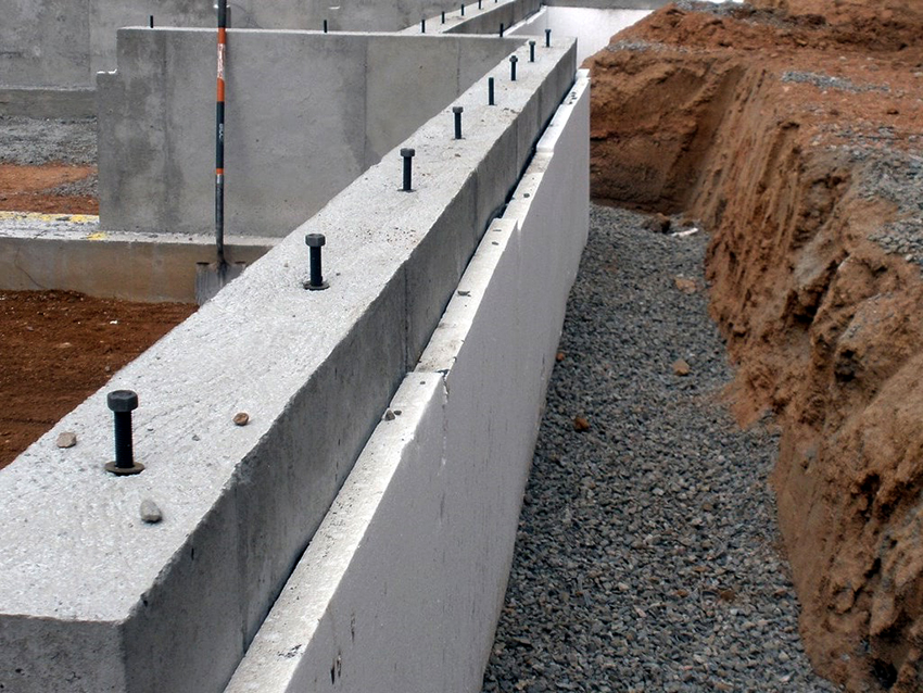 A habosított polisztirol kiváló hővezető képességgel rendelkezik, valamint hang- és zajszigeteléssel rendelkezik A habosított polisztirol kiváló hővezető képességgel rendelkezik, valamint hang- és zajszigeteléssel rendelkezik