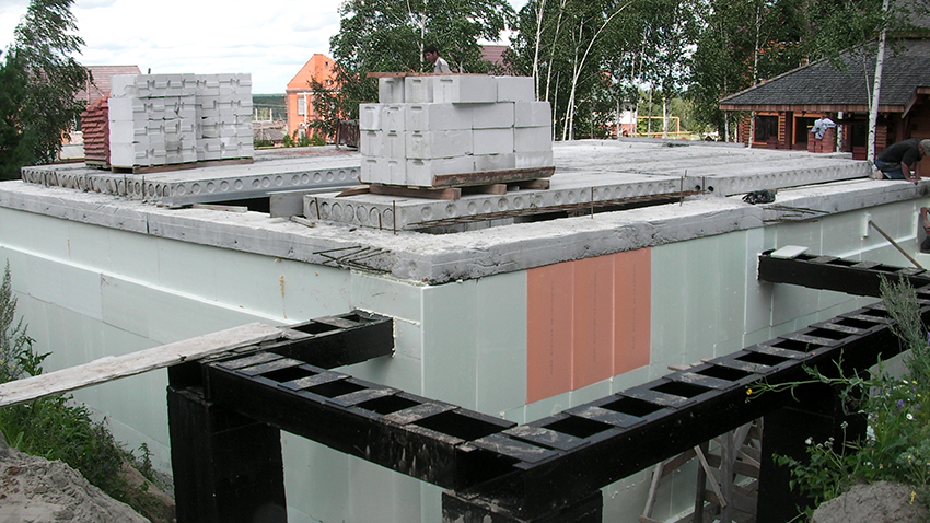 A szigetelt épület fagyállóbb, ami befolyásolja annak tartósságát A szigetelt épület fagyállóbb, ami befolyásolja annak tartósságát