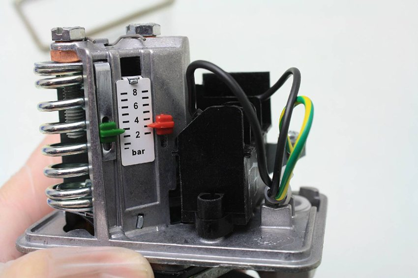 Vanntrykket i systemet reguleres enkelt av automatiseringen Vanntrykket i systemet reguleres enkelt av automatiseringen