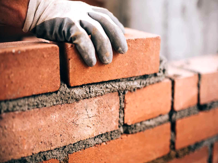 ศาลากึ่งเปิดโล่งเกี่ยวข้องกับการสร้างกำแพงอิฐหนึ่งหรือสองกำแพง ศาลากึ่งเปิดโล่งเกี่ยวข้องกับการสร้างกำแพงอิฐหนึ่งหรือสองกำแพง