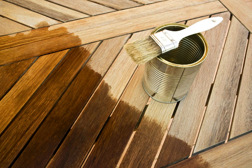 Il est facile de faire une teinture pour bois de vos propres mains à partir de moyens improvisés Il est facile de faire une teinture pour bois de vos propres mains à partir de moyens improvisés