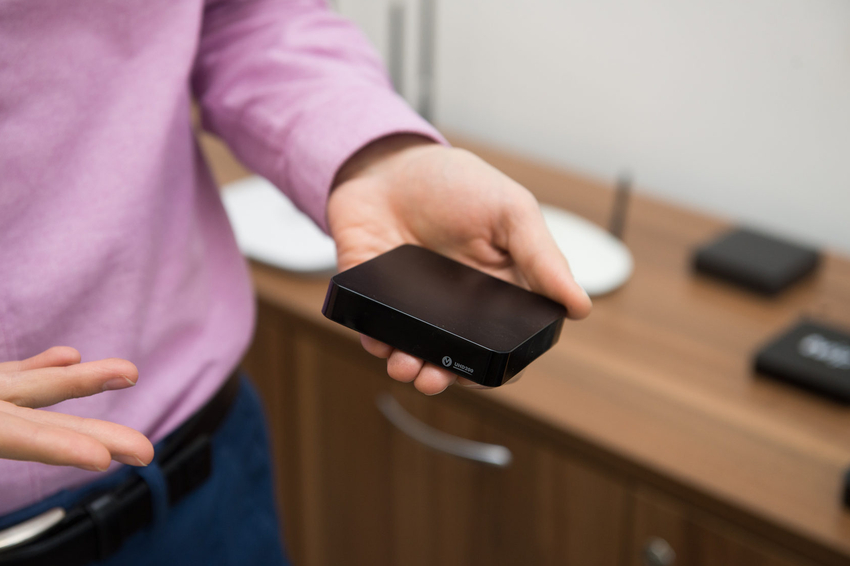 Sebilangan besar kotak TV digital beratnya kurang dari 100g Sebilangan besar kotak TV digital beratnya kurang dari 100g