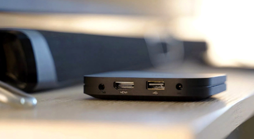 Kotak set-top TV terbahagi kepada dalaman dan luaran Kotak set-top TV terbahagi kepada dalaman dan luaran