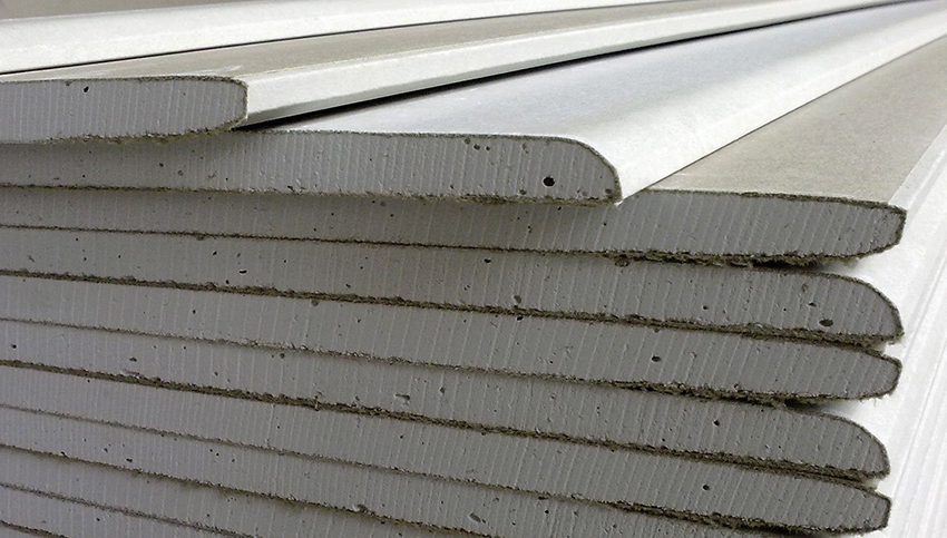 Gips-carton se caracterizează prin rezistență ridicată și rigiditate Gips-carton se caracterizează prin rezistență ridicată și rigiditate