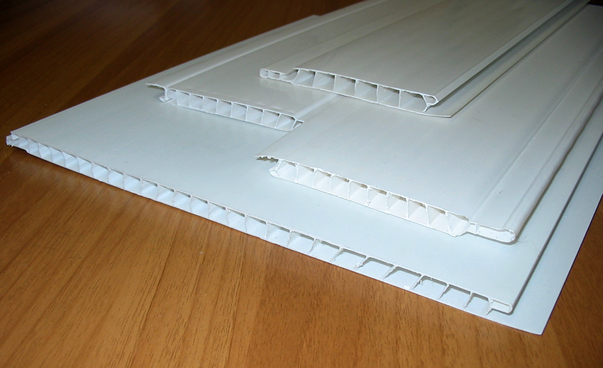 Panourile din plastic pentru pante nu au nevoie de finisaje suplimentare Panourile din plastic pentru pante nu au nevoie de finisaje suplimentare