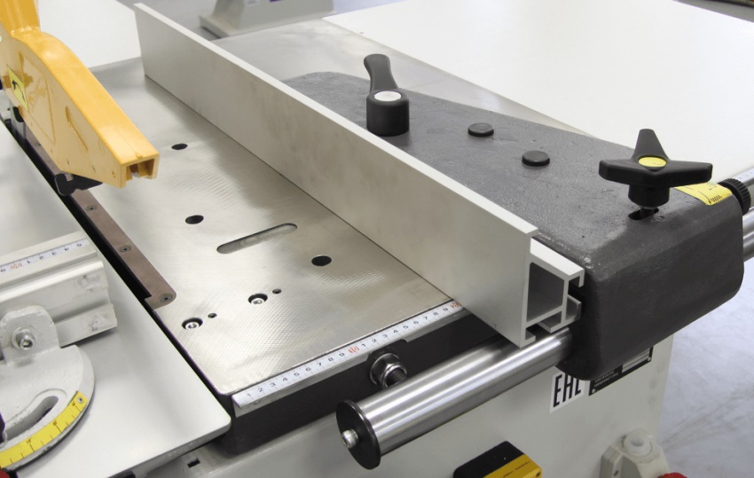 Parallelstopp für Rundschreiben kann unabhängig gemacht werden Parallelstopp für Rundschreiben kann unabhängig gemacht werden