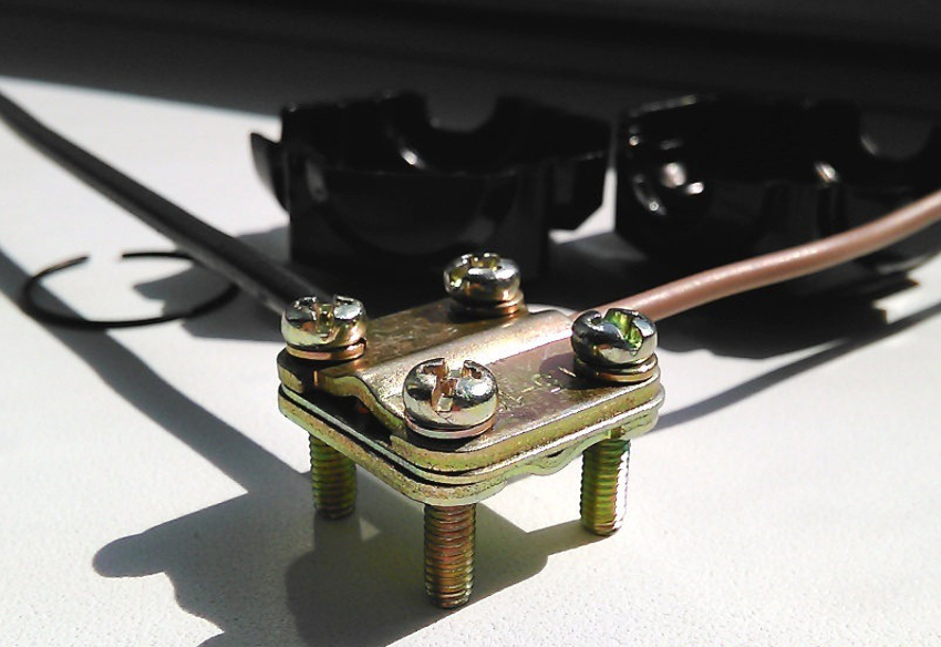 Zatiaľ čo niektorí ľudia pochybujú, či je možné pripojiť medené a hliníkové vodiče, iní to úspešne robia Zatiaľ čo niektorí ľudia pochybujú, či je možné pripojiť medené a hliníkové vodiče, iní to úspešne robia