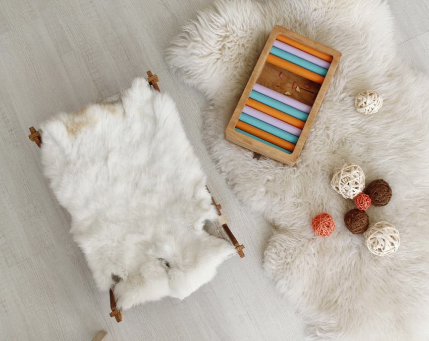 Alegerea materialelor pentru pat va depinde de preferințele pisicii sau pisicii Alegerea materialelor pentru pat va depinde de preferințele pisicii sau pisicii