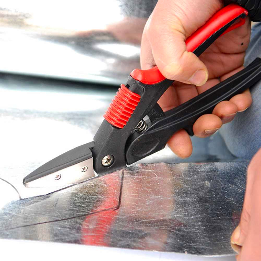 Phổ biến nhất là kéo cắt kim loại phổ thông. Phổ biến nhất là kéo cắt kim loại phổ thông.