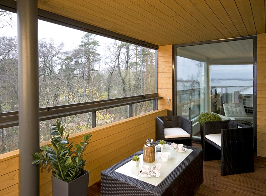 Kunststoffauskleidung kann Holz oder andere Texturen imitieren Kunststoffauskleidung kann Holz oder andere Texturen imitieren