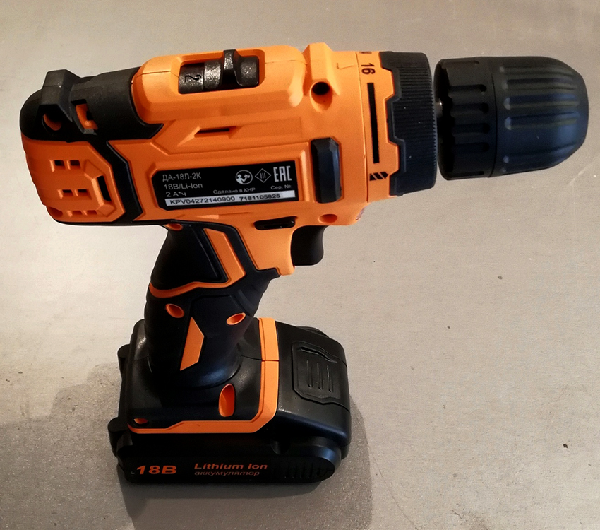 Uma furadeira para uma casa pode ser comprada em 5 mil rublos Uma furadeira para uma casa pode ser comprada em 5 mil rublos